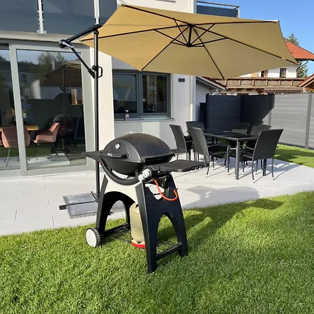 Uniqe I 185qm I Bergblick I Garten I Bbq I 2 Balkone I Seenah